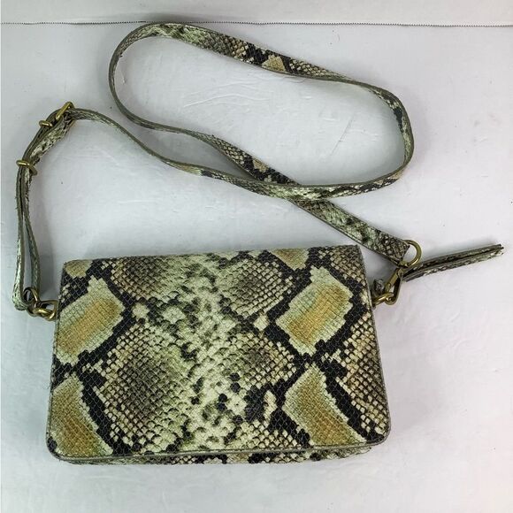 Madewell Flap Convertible Crossbody Bag Snake Embossed Leather Beige/Gray - Picture 2 of 12